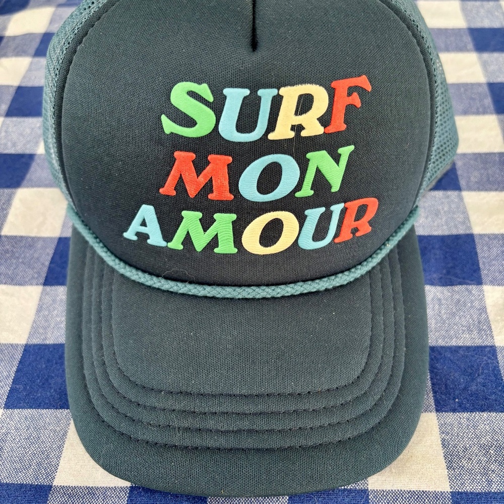CELANDINE SEASIDE TRUCKER HAT "SURF MON AMOUR" NWT